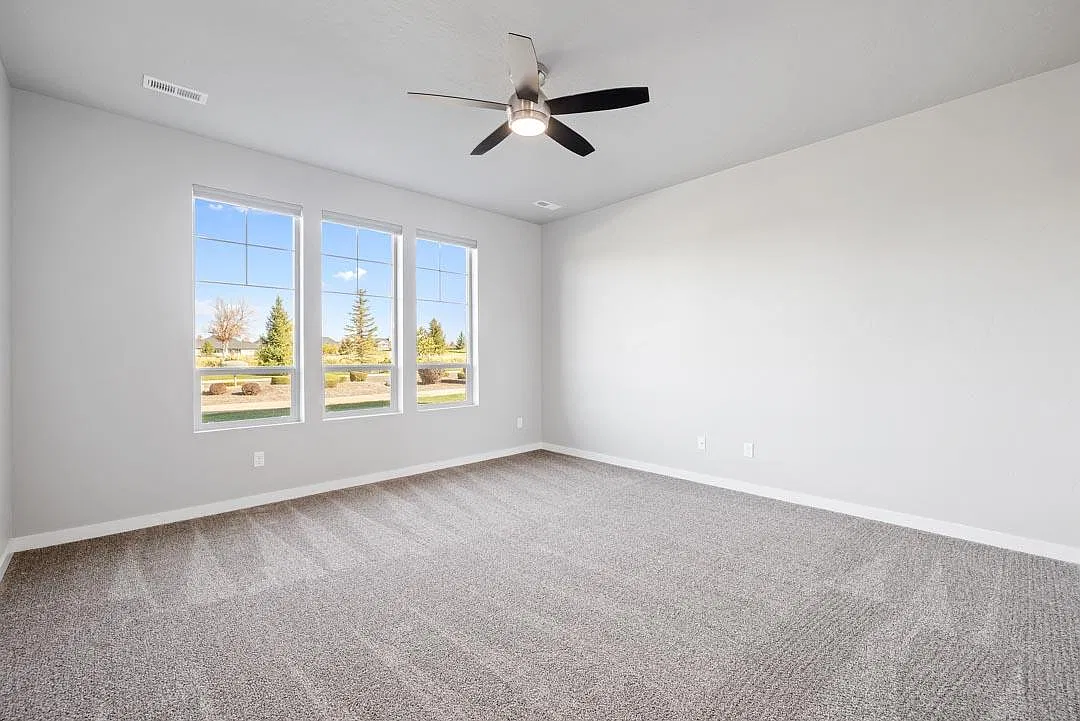 3 bed, 2.5 bath, 1651 sqft, $2,575 — Photo 4