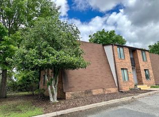 517 W Market St APT H, Graham, NC 27253
