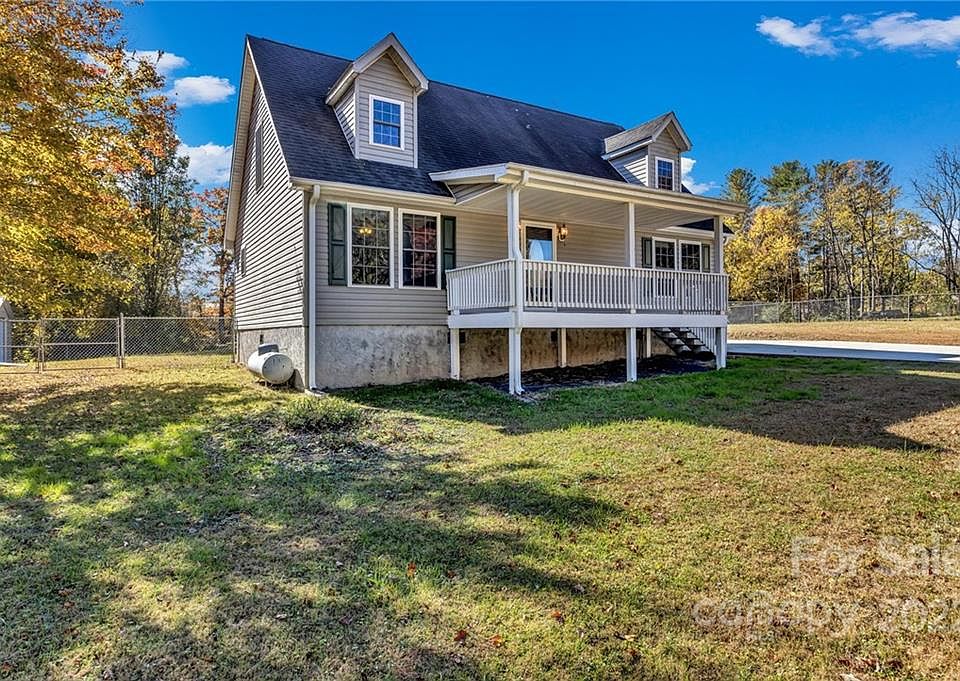 121 S Mapleton Dr, East Flat Rock, NC 28726 | Zillow