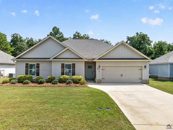 410 Avington Chase, Perry, GA 31069