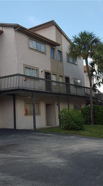 1st image of 6317 Newtown Cir APT B-6