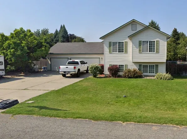 8261 N Summerfield Loop, Hayden Lake, ID 83835