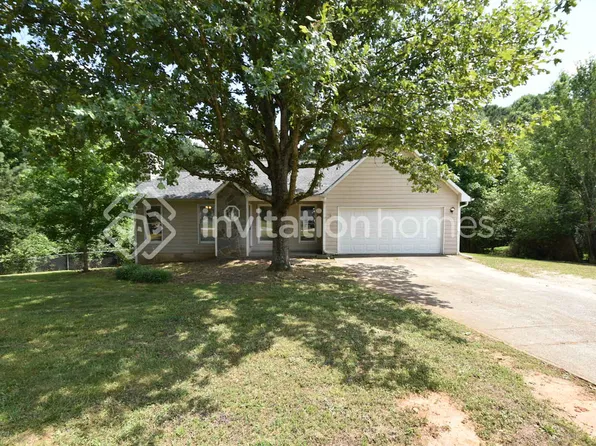 1306 Smokerise Ln, Auburn, GA 30011