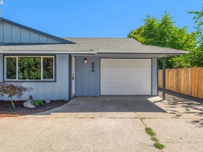 696 NW Fenton St, McMinnville, OR, 97128