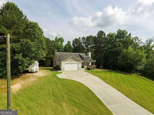 278 Mulberry Ln SE, Lindale, GA 30147