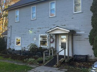 5286 N Hope Rd, Hope, MI 48628