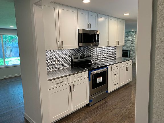 5th image of 1305 Palo Verde Dr
