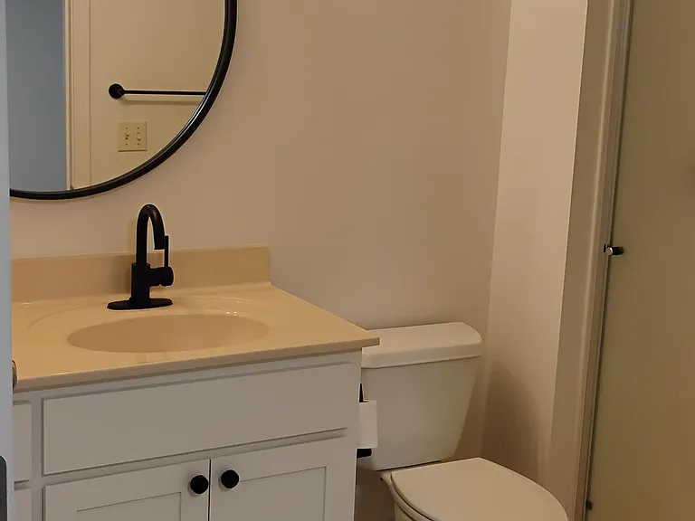 1701 E Amber Ln #1 — Photo 9