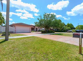 22031 SW 127th Ave, Miami, FL 33170