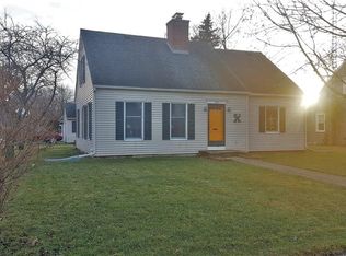701 Erie St, Woodville, OH 43469
