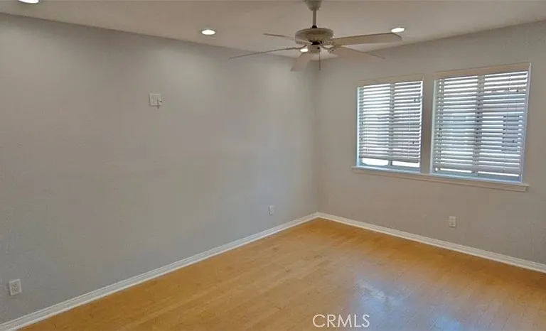 22491 Kent Ave — Photo 21