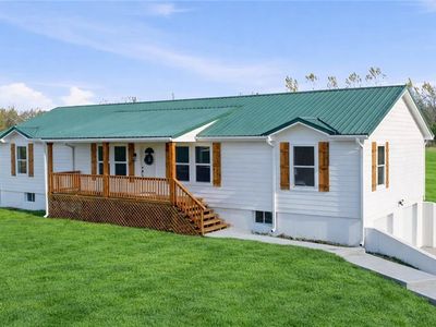 18450 246th St, Tonganoxie, KS, 66086