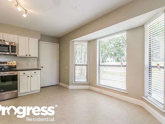 5th image of 7051 S Meadow Dr E