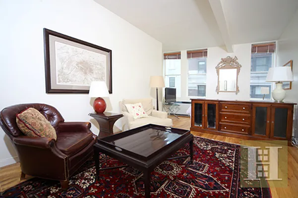 Sold by Halstead Real Estate | media 8