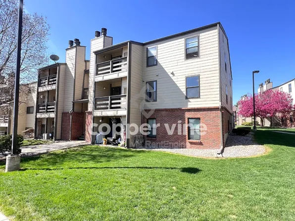 499 Wright St APT 202, Lakewood, CO 80228