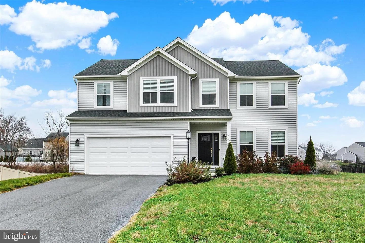 72 Heather Ln photo 1