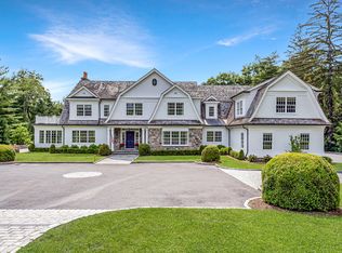 527 Middlesex Rd, Darien, CT 06820