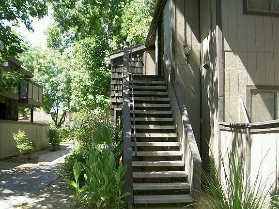 5th image of 4860 E Lane Ave Unit 205
