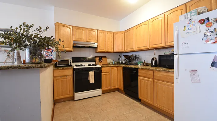 Rented by Brick&Mortar | media 12