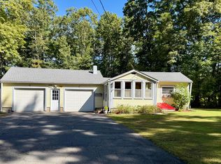 64 Munsell St, Belchertown, MA 01007