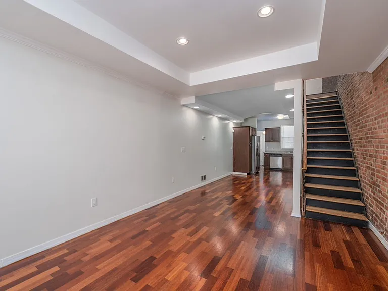 3218 E Lombard St — Photo 2