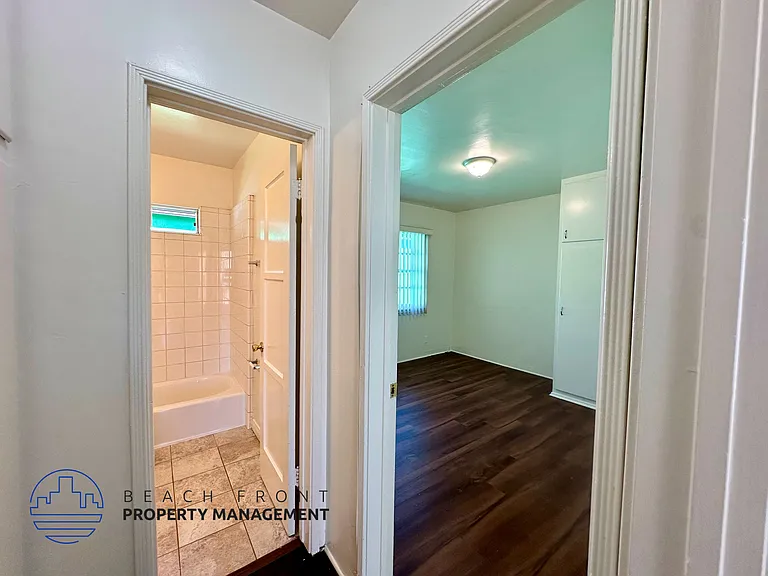 2490 Cedar Avenue — Photo 5