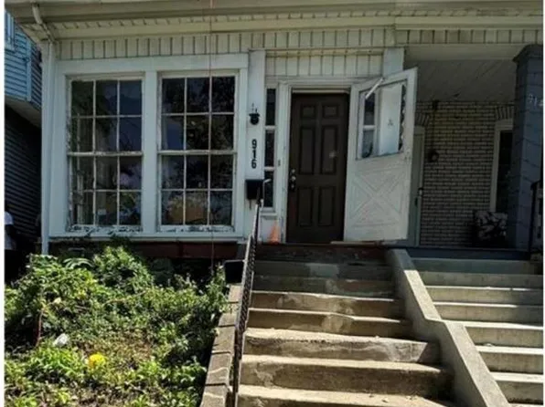 916 Center St, Bethlehem, PA 18018