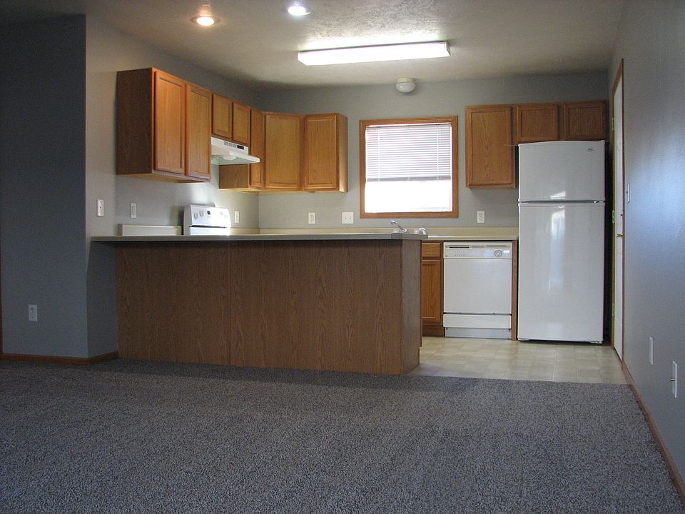 2nd image of 1028 Cornell St #115
