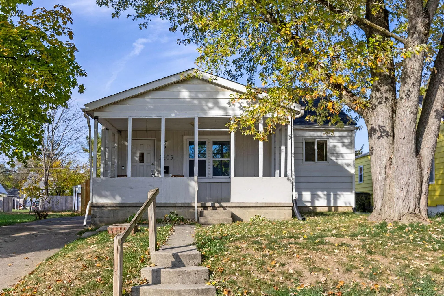 2603 Azelda St photo 1