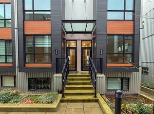 2070 E 20th Ave #TOWNHOUSE 25, Vancouver, BC V5N 2L2