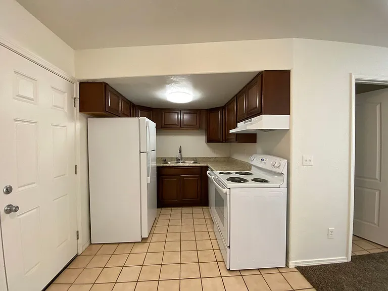 3232 N Tani Rd — Photo 5