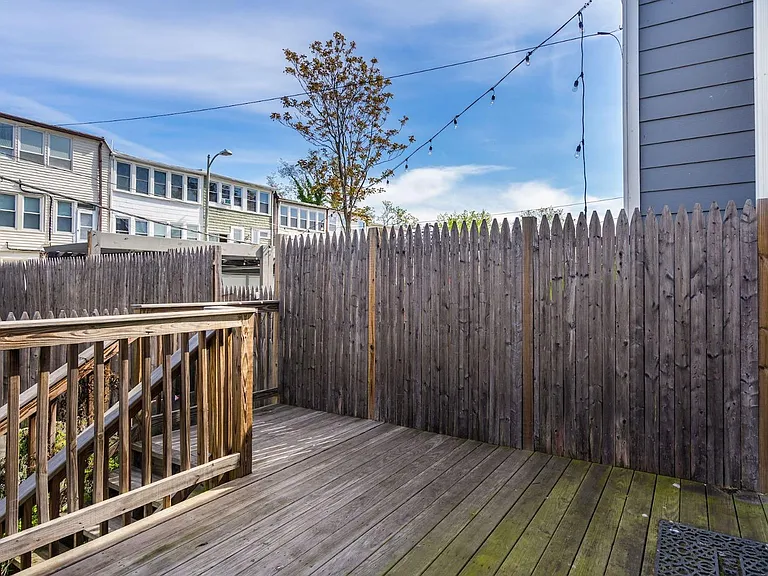 154 T St NE #2 — Photo 14