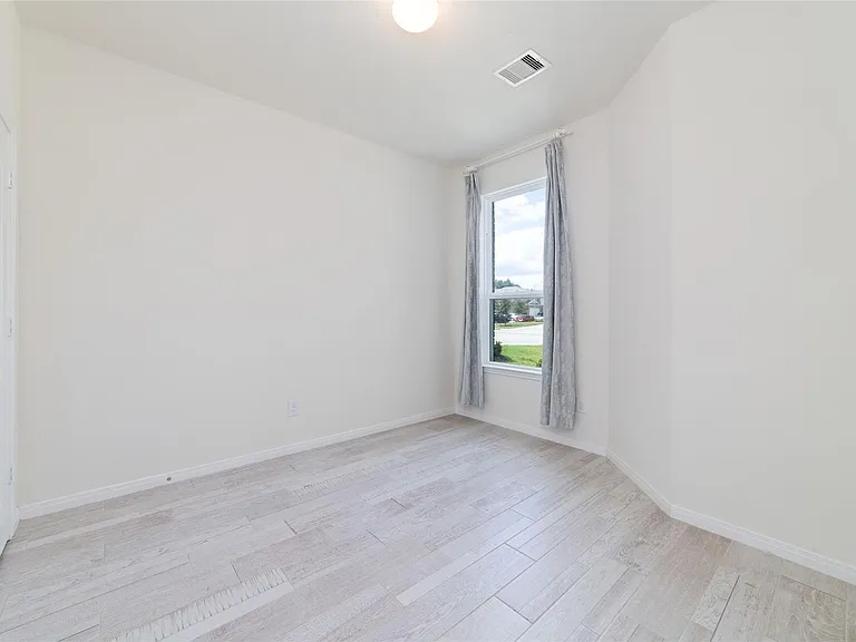 16615 Chill Brook Dr — Photo 8