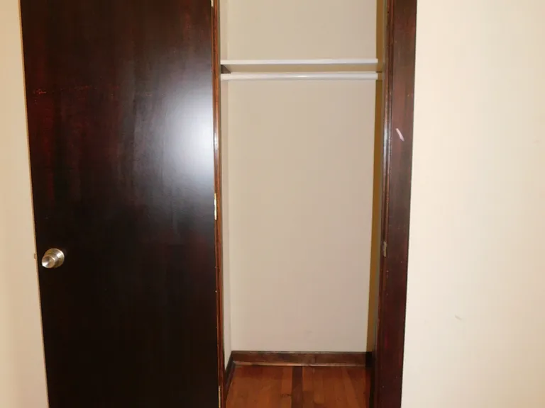 1637 W Touhy Ave #3 — Photo 9