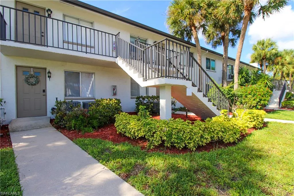 2 bed, 2.0 bath, 1246 sqft, $3,200 — Photo 3