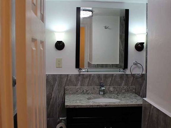 3rd image of 8409 266th St