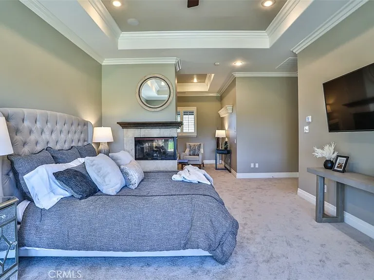 39520 Colleen Way — Photo 55