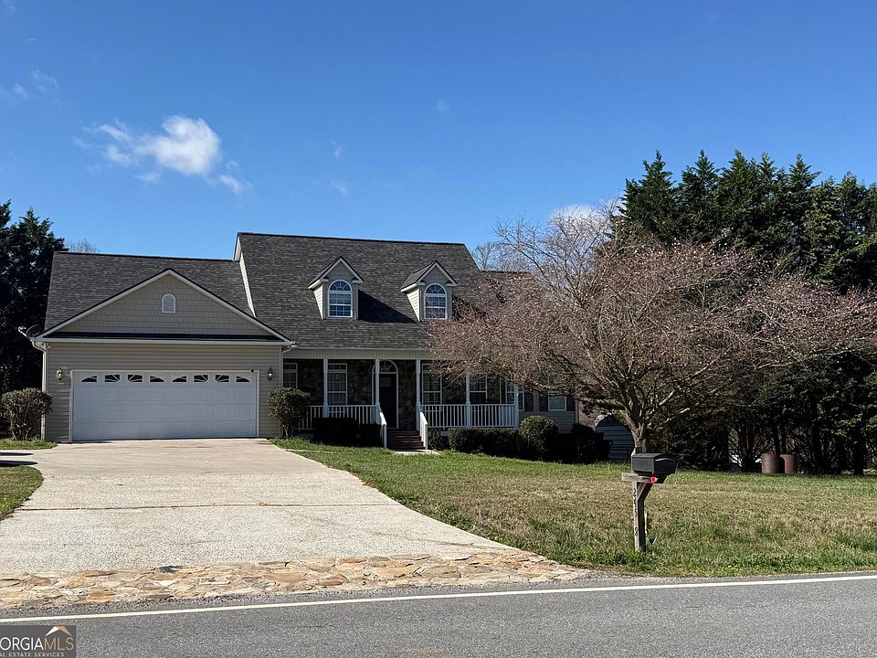 1st image of 2458 Post Rd