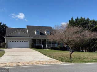 2458 Post Rd, Cleveland, GA 30528