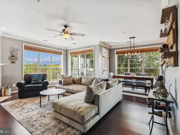 1919 Kenwood Ave Unit 302, Alexandria, VA 22302