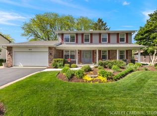 833 Shiloh Cir, Naperville, IL 60540