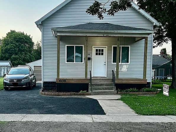 608 W Maple Ave