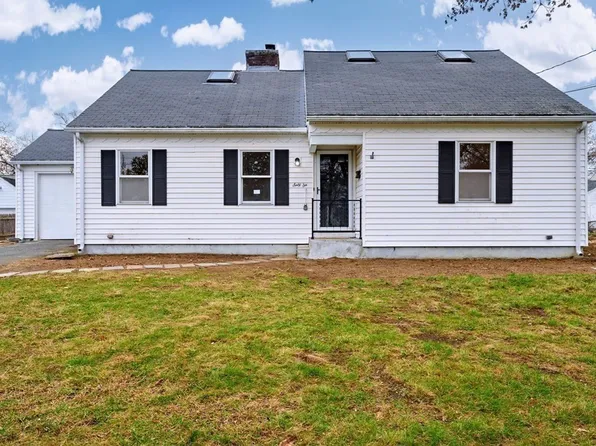 66 Lancaster St, Springfield, MA 01118