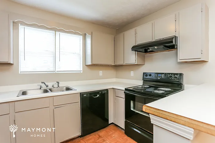 151 Marians Way — Photo 8