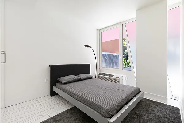 Rented by Compass | media 4