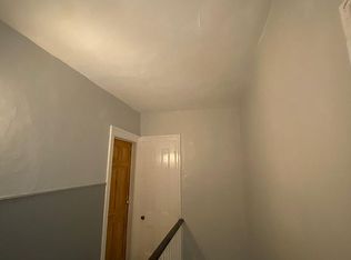 84 Carpenter Ave, Newburgh, NY 12550