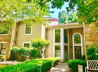 642 Buckskin Ct, Terre Haute, IN 47803