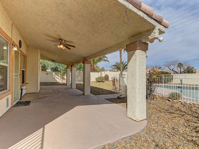 7928 Villa Finestra Dr — Photo 23