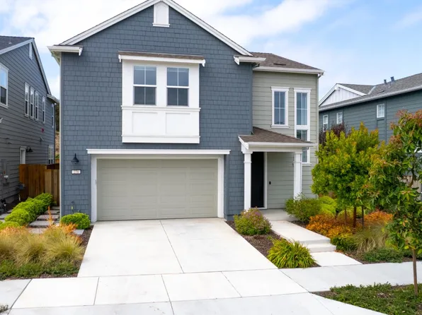 270 Sandy Gulch Dr, Marina, CA 93933