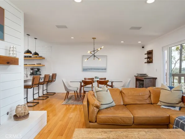 1221 Las Arenas Way #19, Costa Mesa, CA 92627